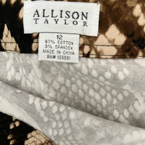 Allison Taylor snake print skirt - Picture 5 of 7